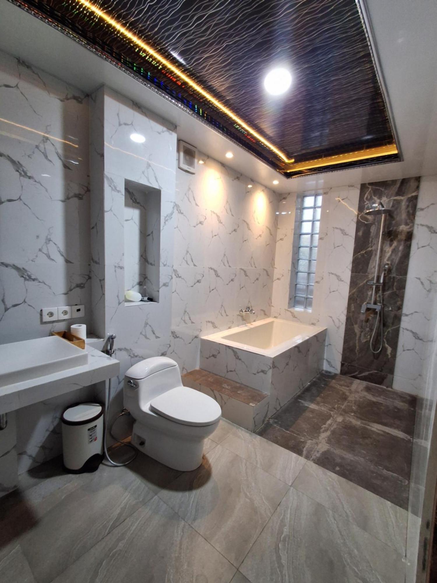 Grand Daghan Lodge *
